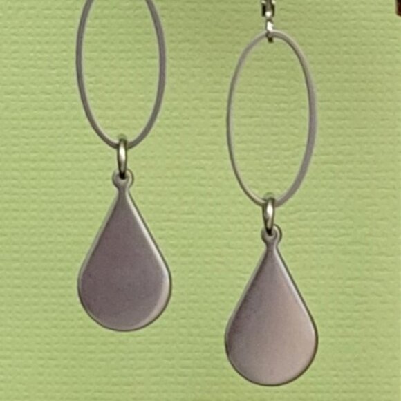 TEARDROP Oval Stainless Steel Lever Back Earrings Minimalist - Picture 3 of 6